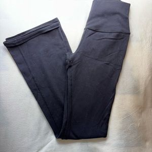 alo yoga airbrush high-waist bootcut legging !!!